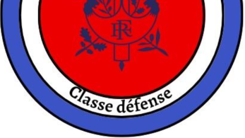 La classe Défense du collège Jean Garcin reçue à la Délégation Militaire (...)